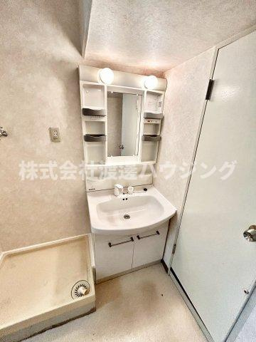 メゾン千里丘I棟の洗面所