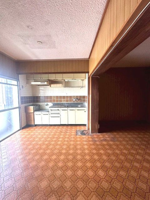 【キッチン】 | 足立ハイマート | リフォーム推奨物件ですがこのままホームクリーニングでお住まいにもなれます