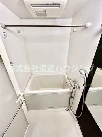 ボナール江坂の浴室