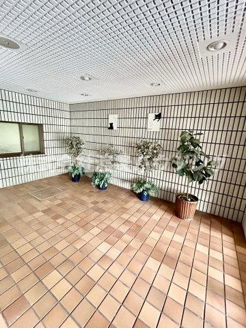 セントポーリア東豊中のエントランス