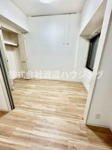 ラヴィベール江坂の洋室