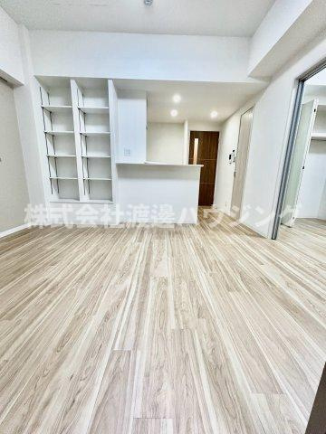 ラヴィベール江坂の居間・リビング