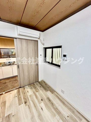 浜1丁目テラスハウス東4号棟の内装