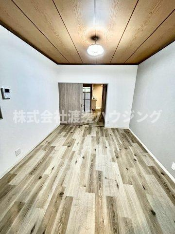 浜1丁目テラスハウス東4号棟の内装