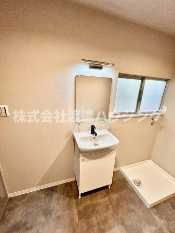 浜1丁目テラスハウス東4号棟の洗面所