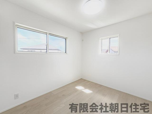 【洋室】 | 上乃木6丁目収益戸建 | コンパクトで使いやすい洋室です