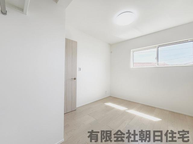 【洋室】 | 上乃木6丁目収益戸建 | コンパクトで使いやすい洋室です