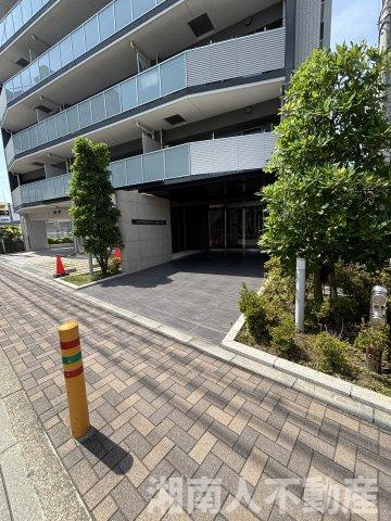 リストレジデンス茅ヶ崎のエントランス|建物の内部です