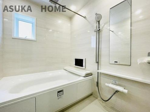 旭区上白根２丁目新築戸建の浴室