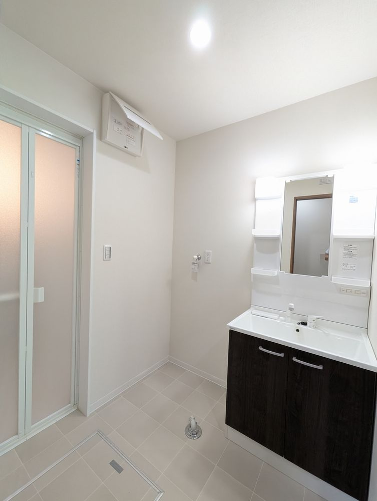 中村区沖田町戸建の洗面所|洗面化粧室