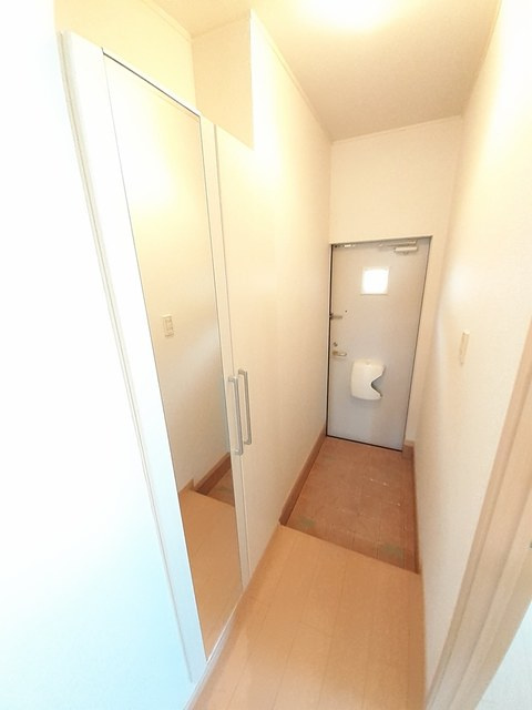 エアリー枝川の玄関|玄関