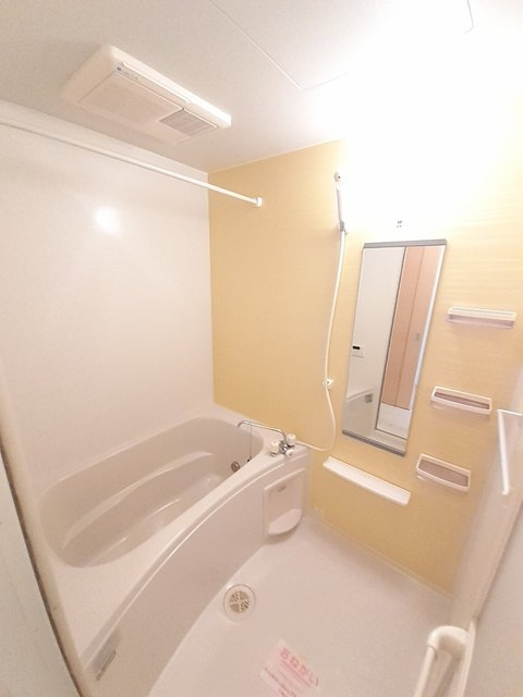 エアリー枝川の浴室|バス