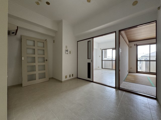 パークサイド田中２号館の居間・リビング