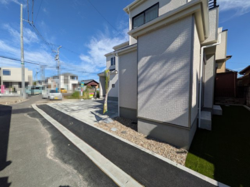 小牧市久保一色南　新築戸建の前面道路含む現地写真|前面道路含む現地写真です