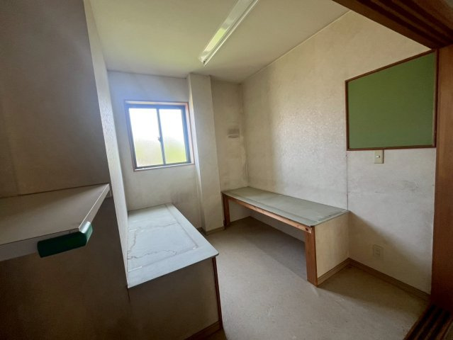 間々安田382-1店舗一棟のエントランス