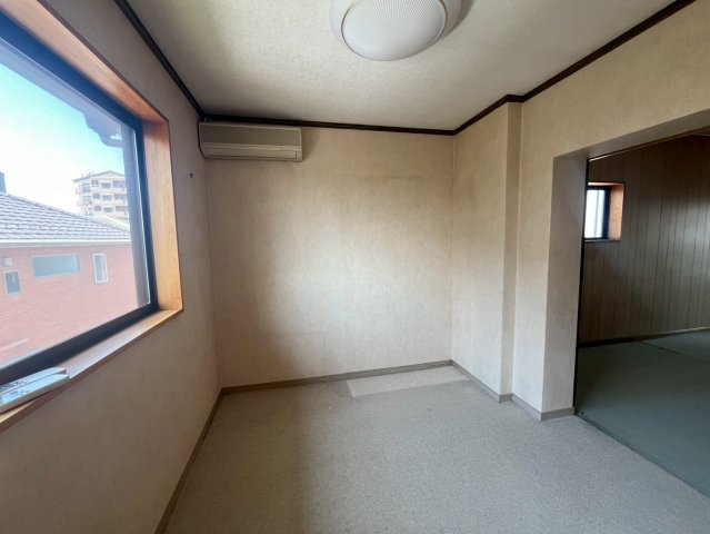 間々安田382-1店舗一棟の和室