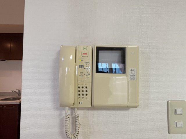 モニター付きインターホン