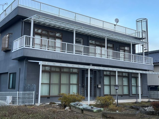 趣味も暮らしも楽しめる家　長野市若穂牛島　大型中古戸建て