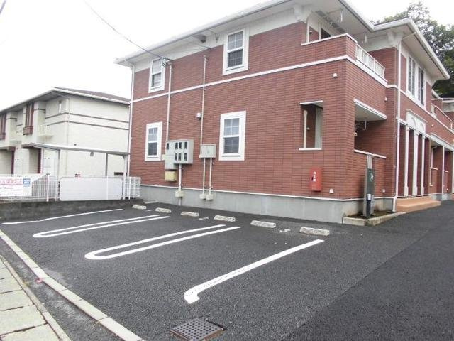 フルールＳ．Ｙの駐車場