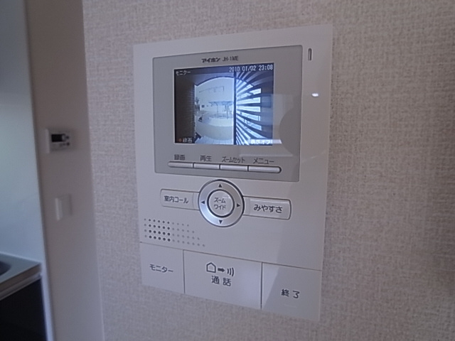 神戸市長田区西山町２丁目のアパートのセキュリティ|TV付インターフォン