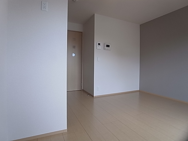 神戸市長田区西山町２丁目のアパート