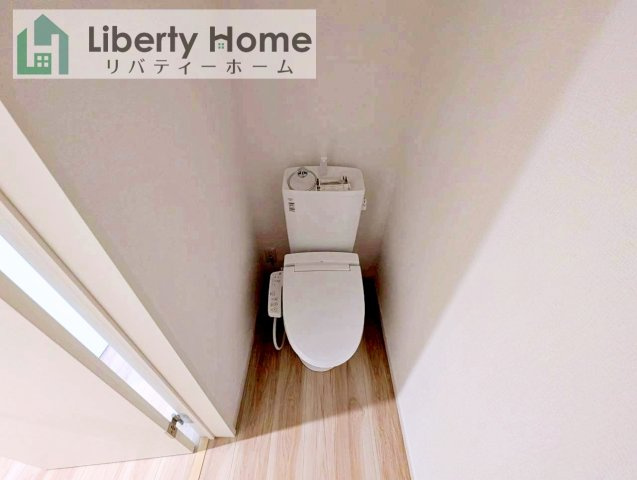 龍ケ崎市野原町4期　新築戸建　4号棟のトイレ