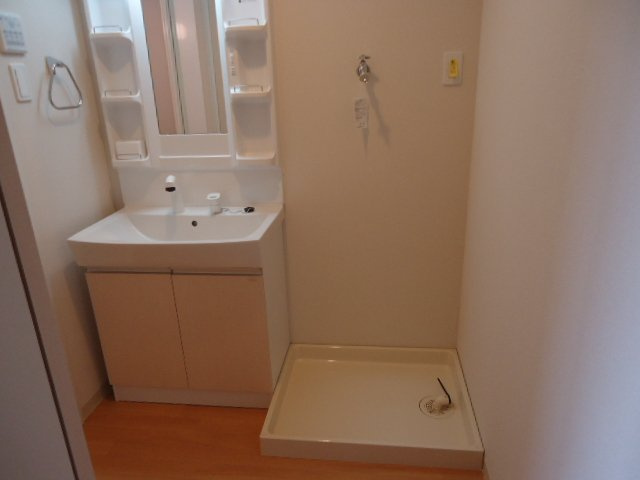 セントラル・アイランドのその他|洗濯機置場