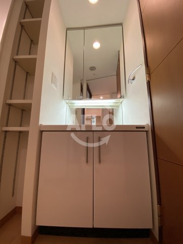 コンソラーレ東野田の洗面所|コンソラーレ東野田　洗面所