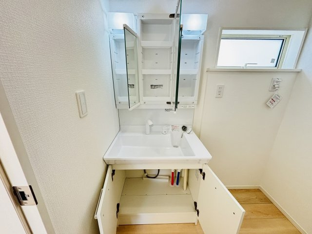 CGうるま市勝連南風原第5　2号棟　＼☆ご成約時キャッシュバック☆／の独立洗面台