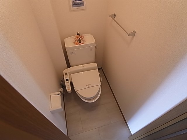 神戸市須磨区大手町５丁目のアパートのトイレ