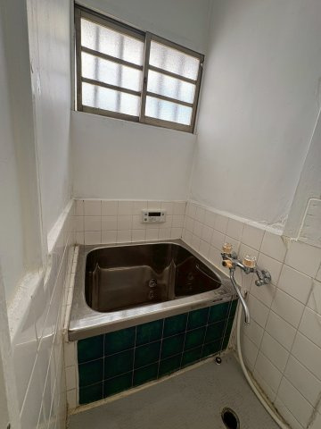 浜寺石津町東5　テラスハウスの浴室