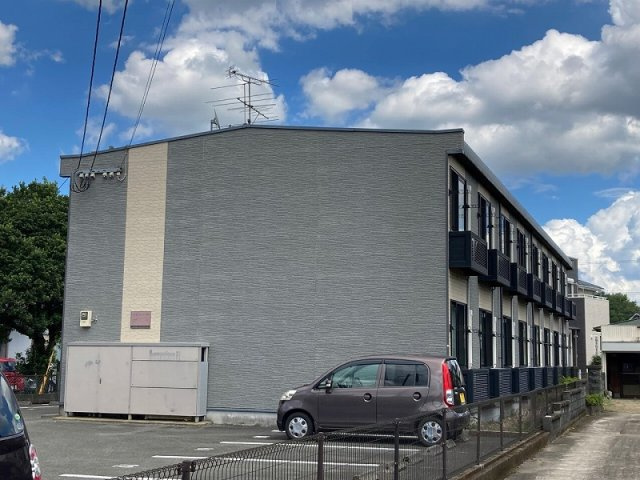 レオパレスプルメリアⅡの外観