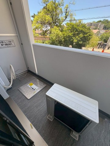 ファーストフィオーレ神戸ピアチェーレのバルコニー|バルコニー付きです
