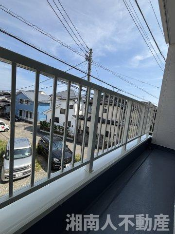 茅ヶ崎市東海岸北　新築戸建のバルコニー|バルコニーからの眺めを楽しみながら食事をしませんか