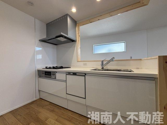 茅ヶ崎市東海岸北　新築戸建のキッチン|キッチンでお料理をお楽しみください