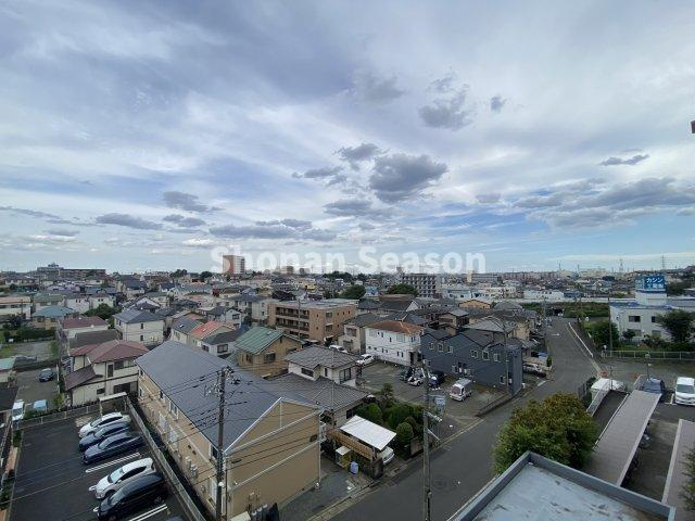 【展望】 | 高い建物がないので、心地よい風が吹き抜けます♪