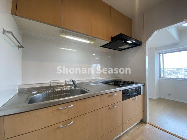 【キッチン】 | 調理器具や食器などもたっぷり収納可能です◎