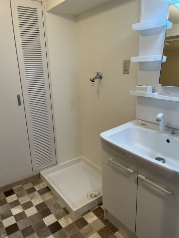 箕面東コーポラスの洗面所