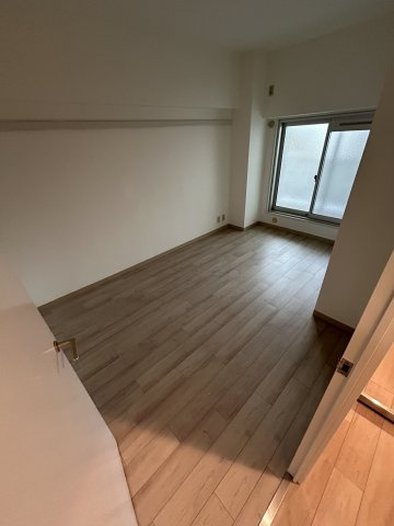 箕面東コーポラスの寝室