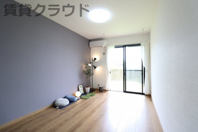 Rapa Maple（ラパメイプル）の寝室|モデルルームのような、オーナーさんのあたたさが感じられます。