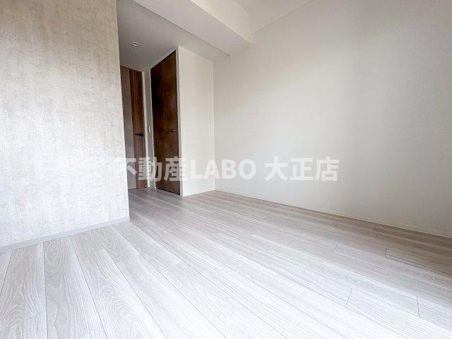 ファーストフィオーレグランフォートの居間・リビング