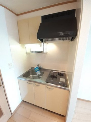 【キッチン】 | レジデンスひらお1ROO | 使いやすいキッチンです