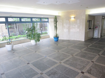 【エントランス】 | ルネ皇子が丘ロイヤルビュー