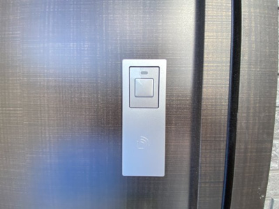 【玄関】 | 沖縄市南桃原（全8棟）ラスト3号棟 | 3号棟　スマートキー付き♪