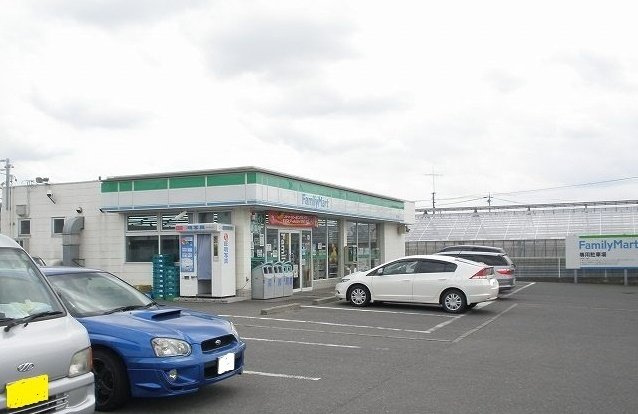 ヴィラ・デ・ミュゲの周辺|ファミリーマートまで350m