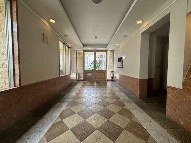 クリオ住吉壱番館のエントランス