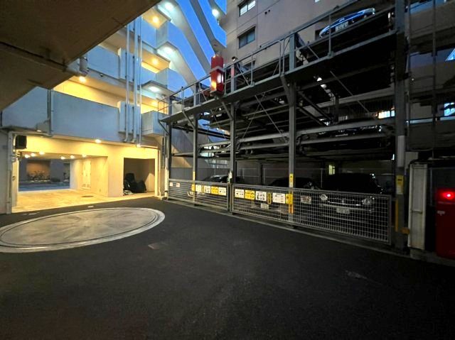 リベール名駅南　名古屋市賃貸　仲介手数料無料の駐車場