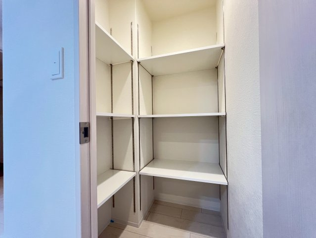 スプランディッド上本町WESTの収納
