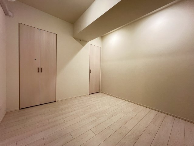 スプランディッド上本町WESTの洋室