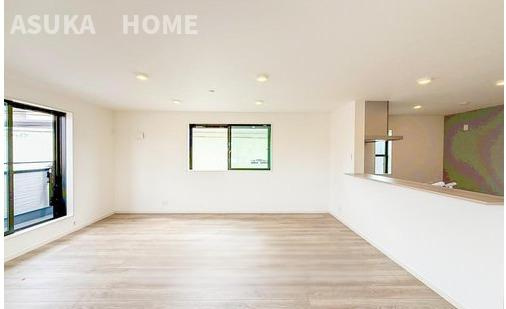 鶴ヶ峰１丁目　新築戸建の居間・リビング